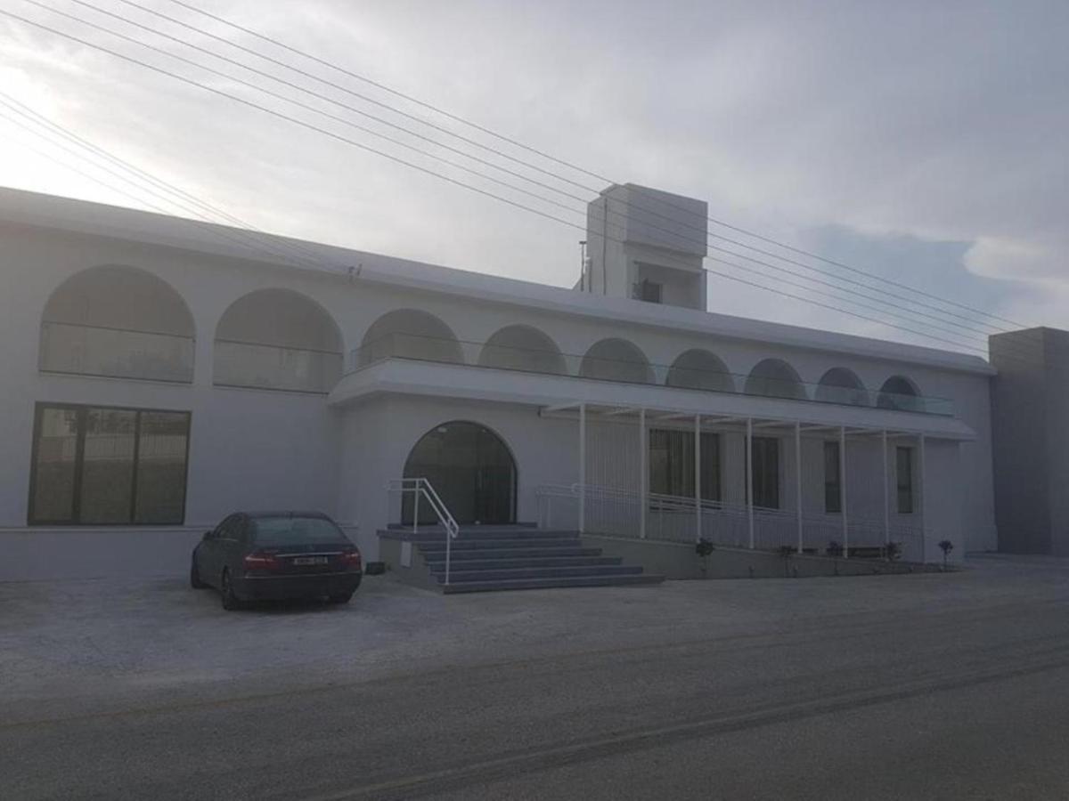 E.J. Pyrgos Bay Hotel Exterior photo