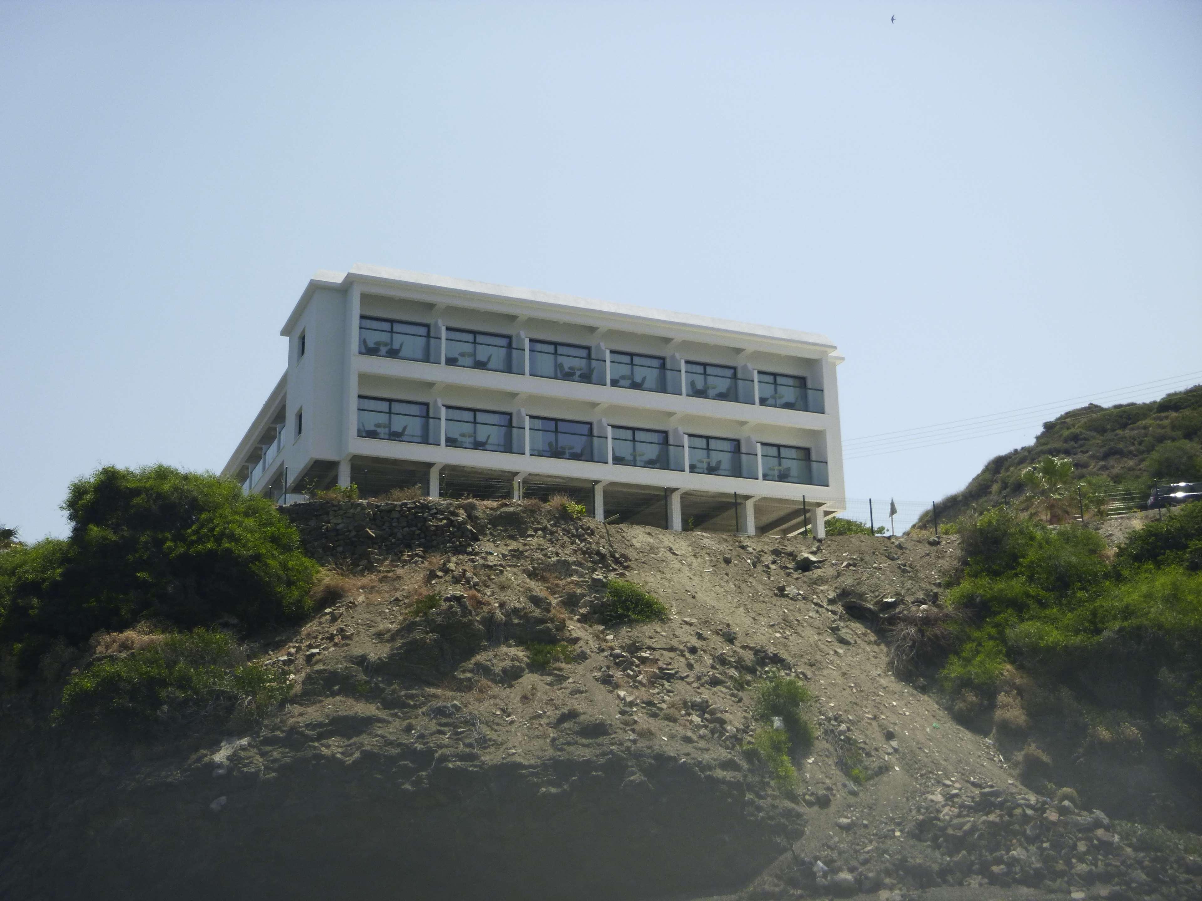 E.J. Pyrgos Bay Hotel Exterior photo