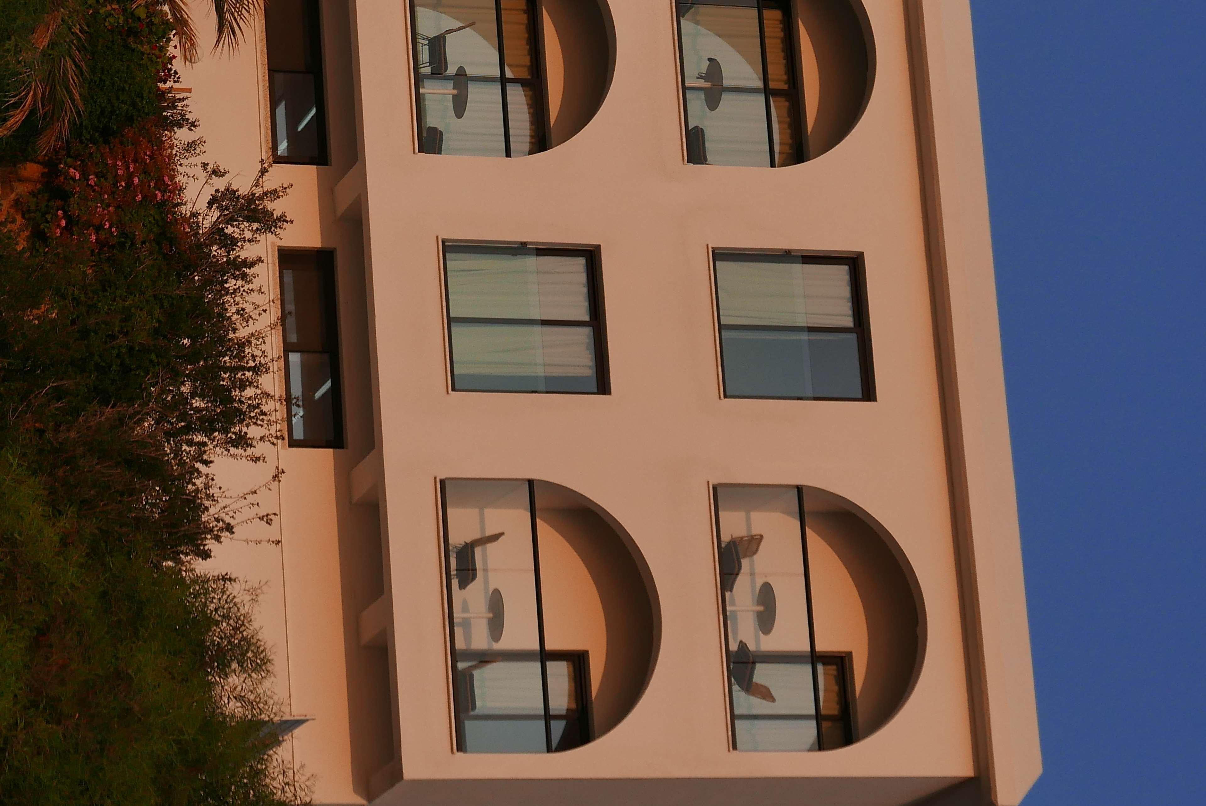 E.J. Pyrgos Bay Hotel Exterior photo