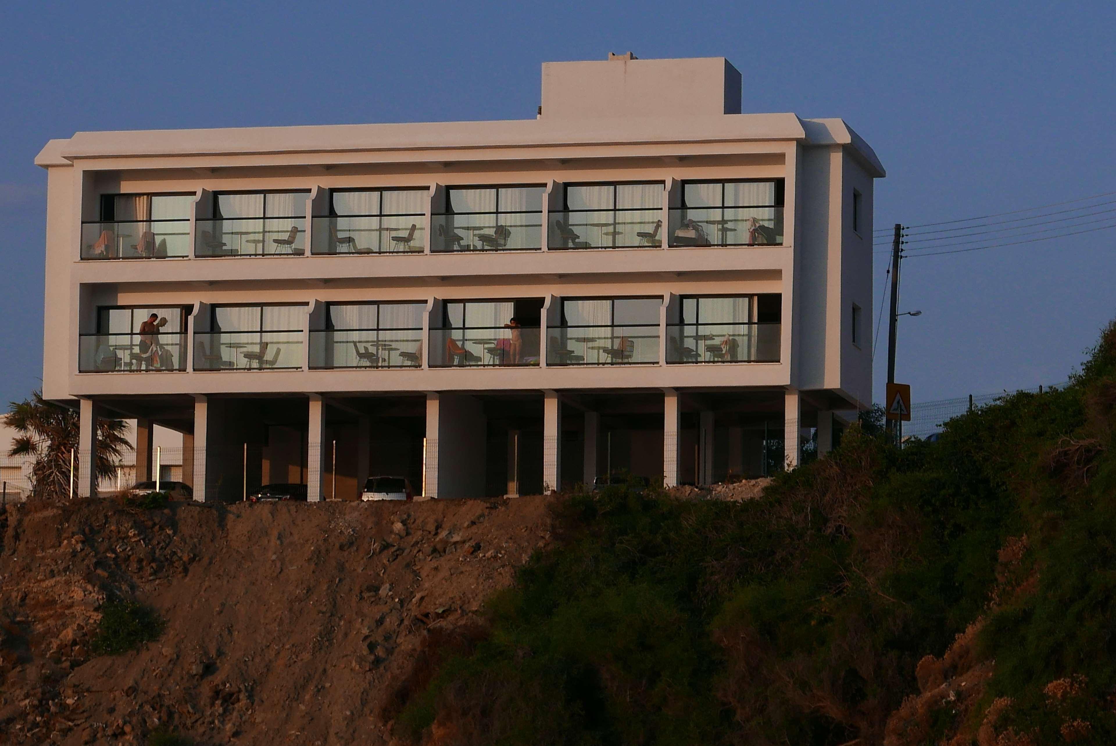 E.J. Pyrgos Bay Hotel Exterior photo