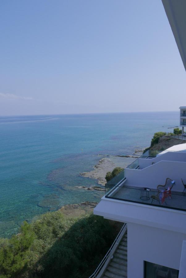 E.J. Pyrgos Bay Hotel Exterior photo